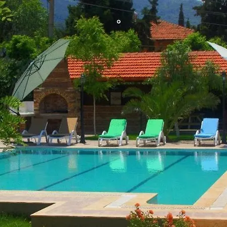 Hotel Panion Park 2*