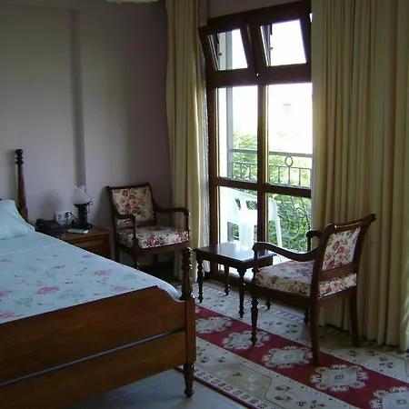 Panion Park كوشاداسيه
